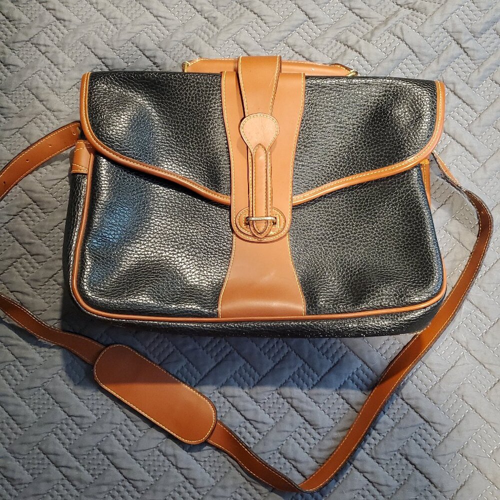 Vintage Dooney & Bourke All-Leather Messenger Bag